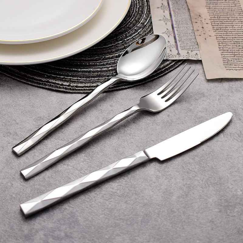 Svelte Cutlery Set – Elegant Design with Timeless Appeal