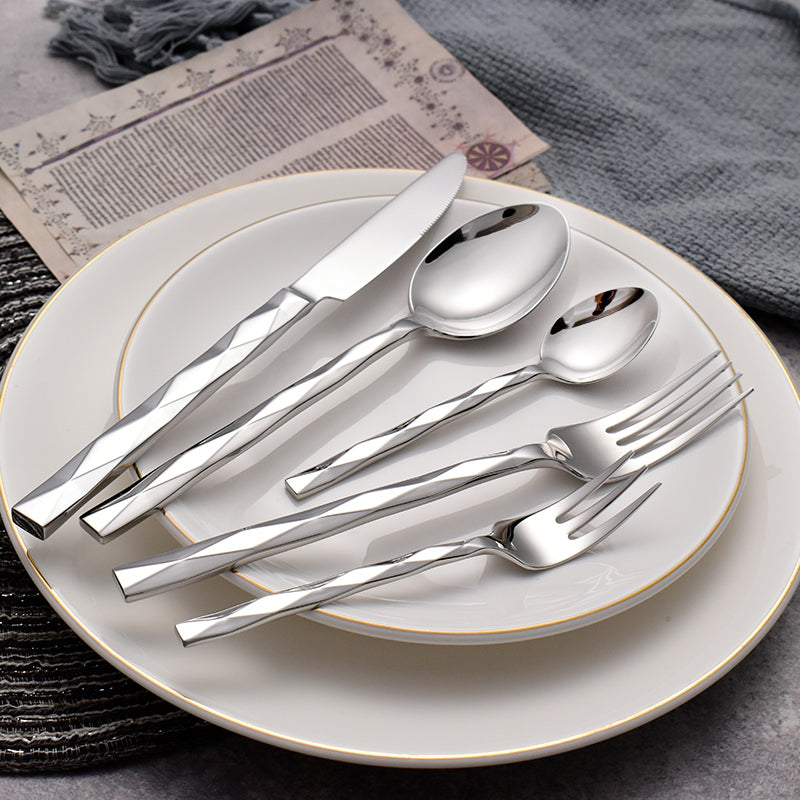Svelte Cutlery Set – Elegant Design with Timeless Appeal