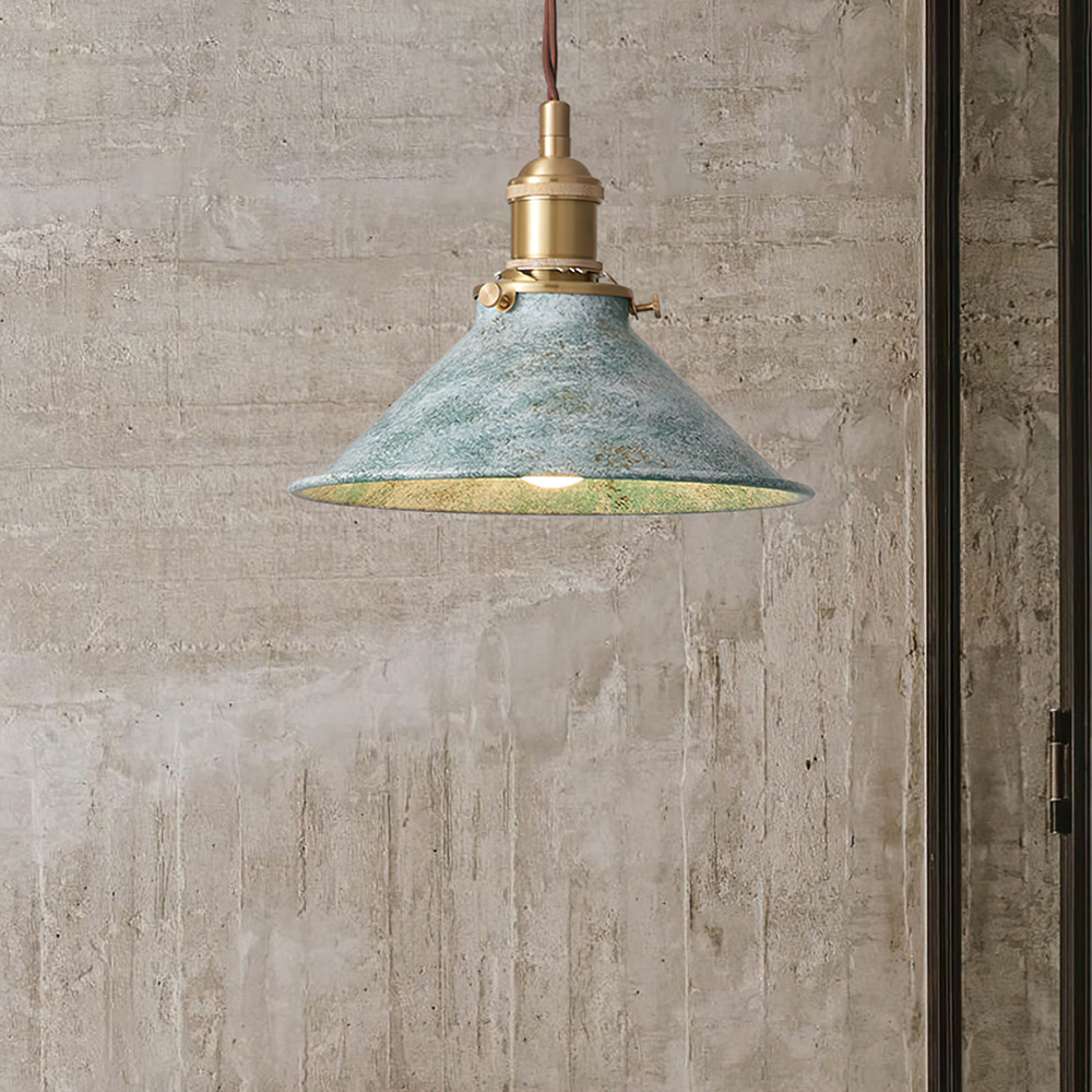 Retro Industrial Metal Fanale Pendant Light