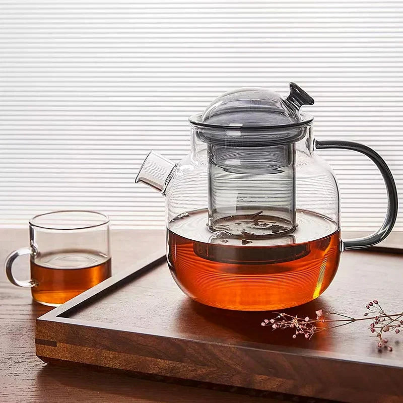 Modern Glass Teapot with Infuser – 680ml Borosilicate Tea Maker