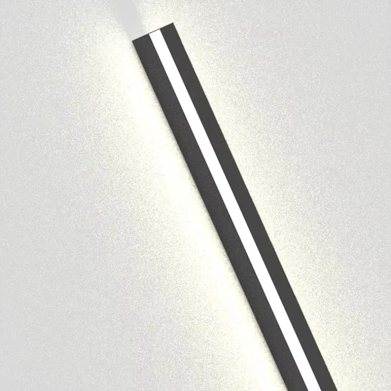Minimal Light Bar – Nordic LED Wall Lamp in Aluminium