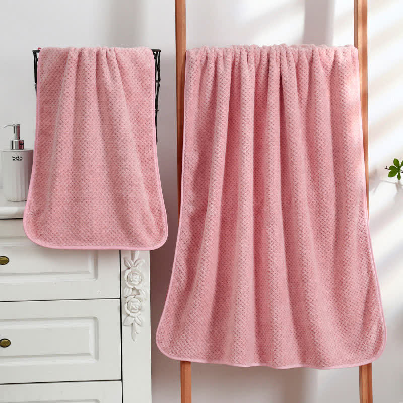 Solid Color Soft Breathable Bath Towel for Daily Use