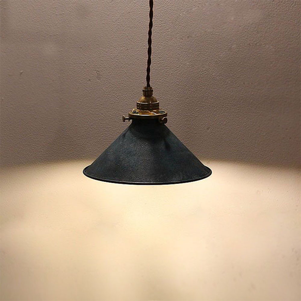 Retro Industrial Metal Fanale Pendant Light