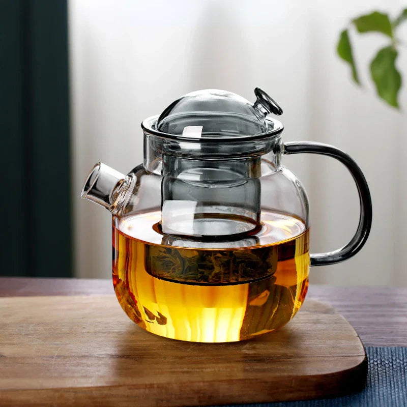 Modern Glass Teapot with Infuser – 680ml Borosilicate Tea Maker