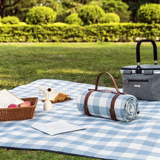Compact Picnic Blanket – Blue