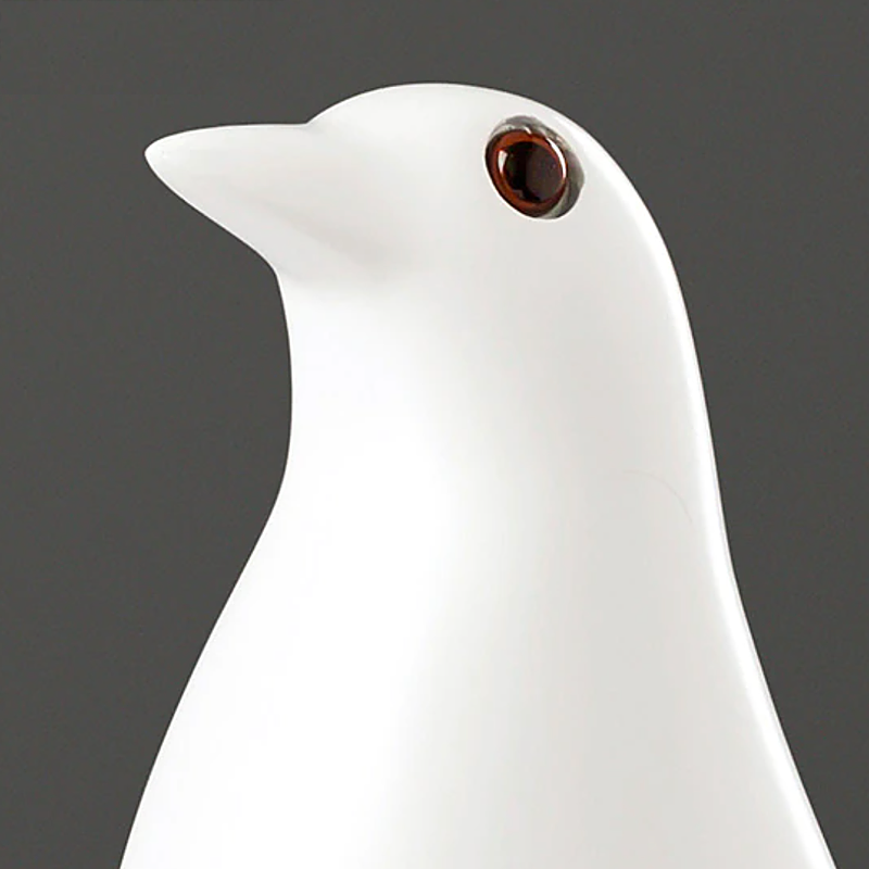 Scandi House Bird – Nordic Decorative Figurine in Black or White