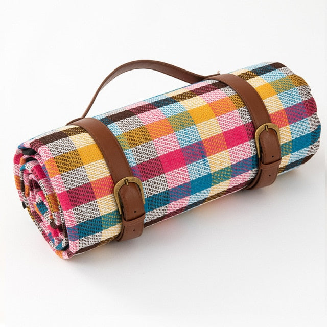 Check Picnic Blanket with Carry Straps – Family Size